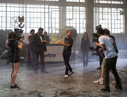 101414-shows-hha-cypher-revealed-Vic-Mensa