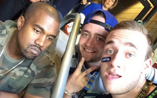 Kanye-West-selfie-Super-02-01-15